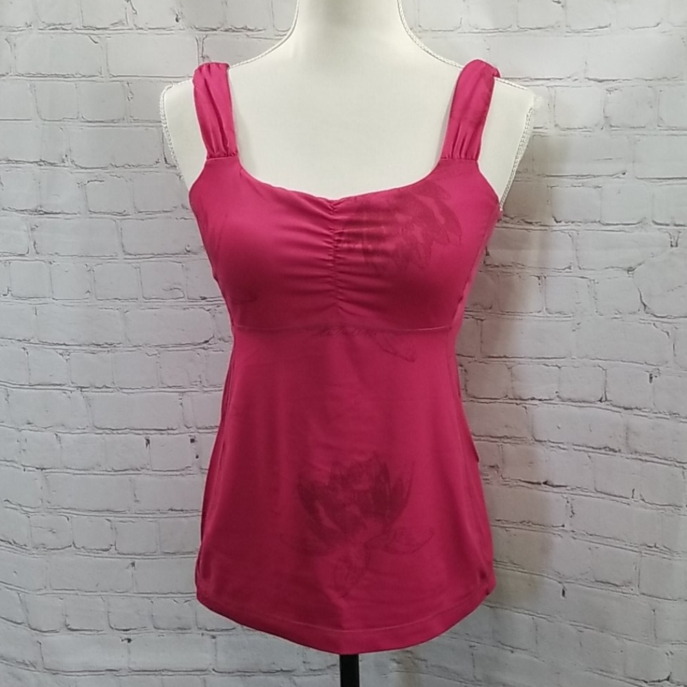 Lululemon Raspberry Aria Tank II - Picture 2 of 7